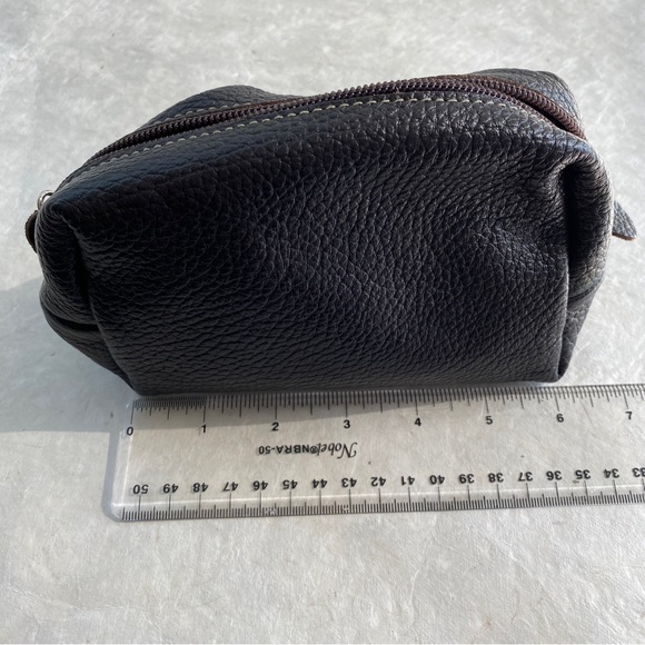 SOLD - Roots leather pouch - Picture 6 of 7